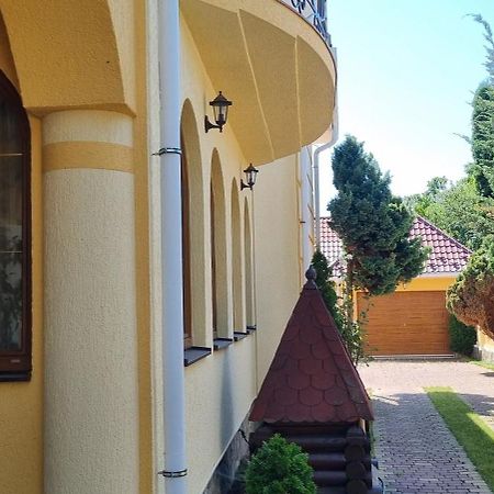 Villa Vera Berehowe Exterior foto